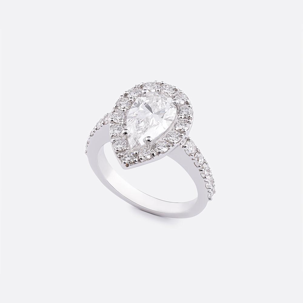 Solitaire Pear Diamond Ring 18K White Gold | 3.22 CT